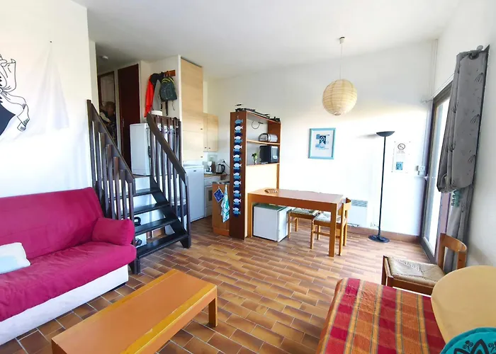 Appartement Quiet In *